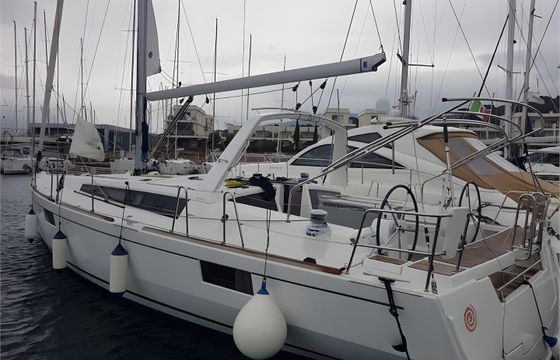 Beneteau Oceanis 48