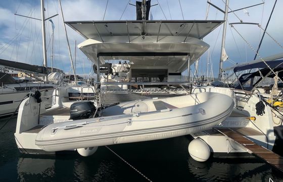 Lagoon 43
