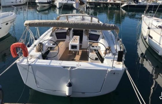 Dufour 430 Grand Large