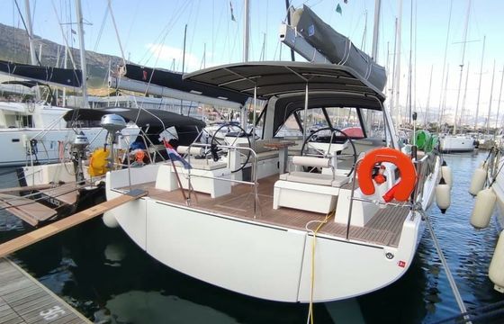 Beneteau Oceanis 54
