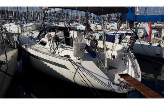 Bavaria 32
