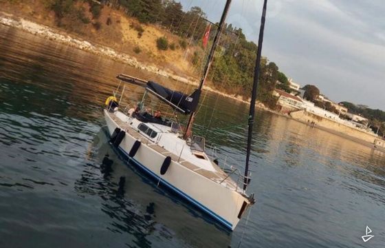 Azuree 35