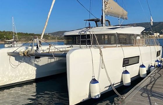 Lagoon 40