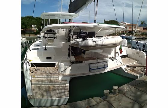 Lagoon 42