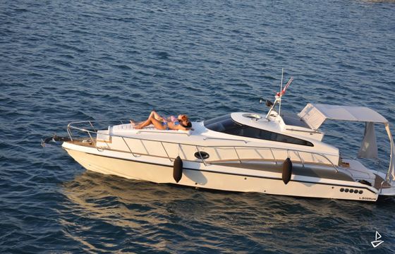 Custom Made Motoryacht