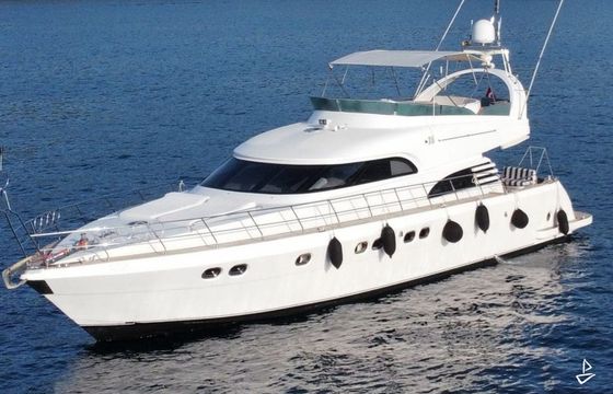 Fairline Squadron