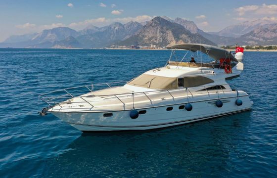 Custom Made Motoryacht