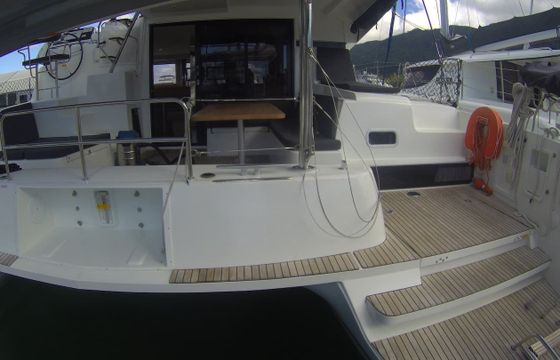 Lagoon 42