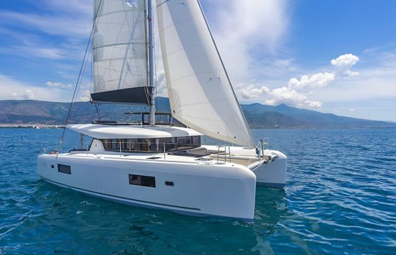 Lagoon 42