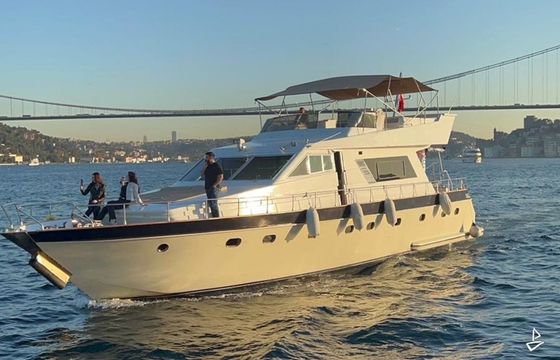 Custom Made Motoryacht