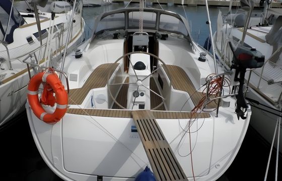 Bavaria 33 Cruiser