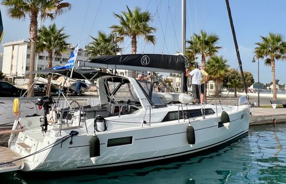 Beneteau Oceanis 41.1