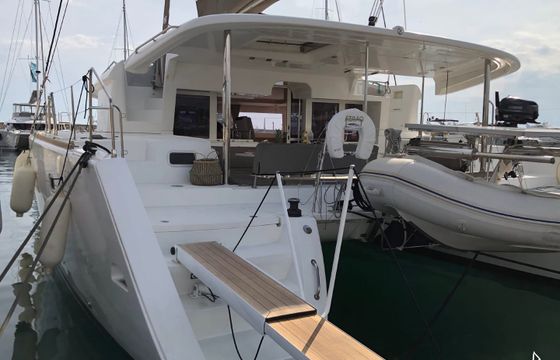 Lagoon 450F