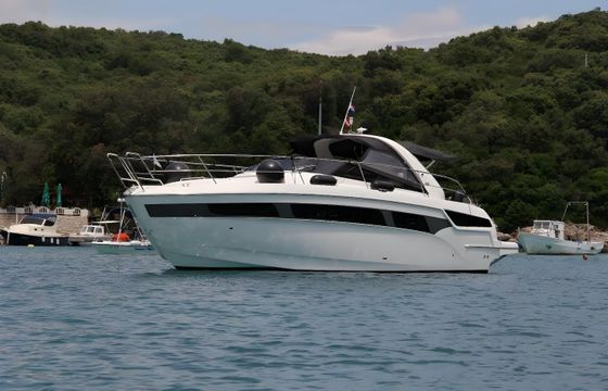 Bavaria Sport 400