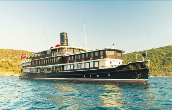 Custom Made Motoryacht