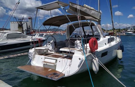 Beneteau Oceanis 41.1