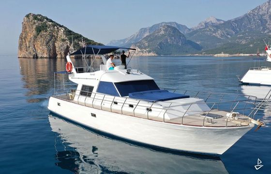 Custom Made Motoryacht