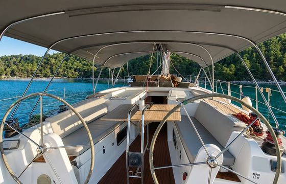 Hanse 445