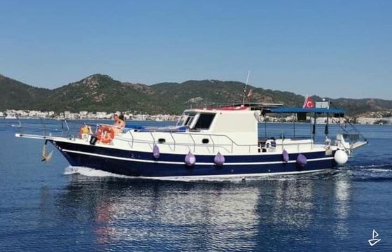 Custom Made Motoryacht