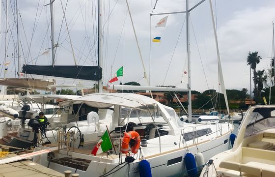 Beneteau Oceanis 45