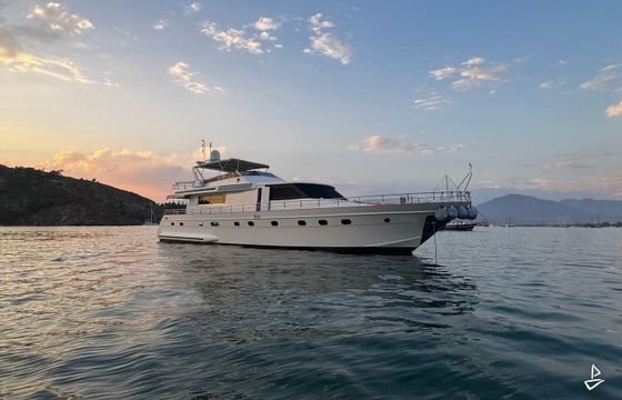 Custom Made Motoryacht
