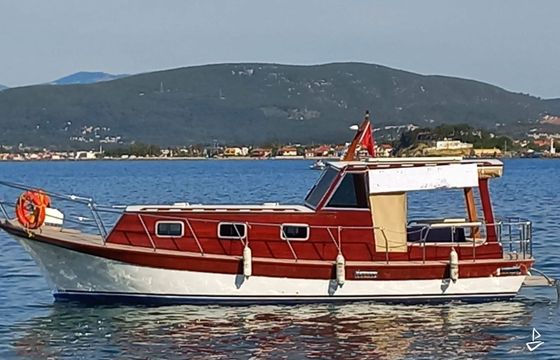 Custom Made Motoryacht