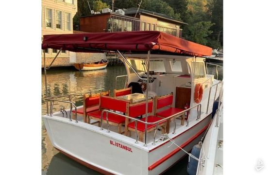 Custom Made Motoryacht