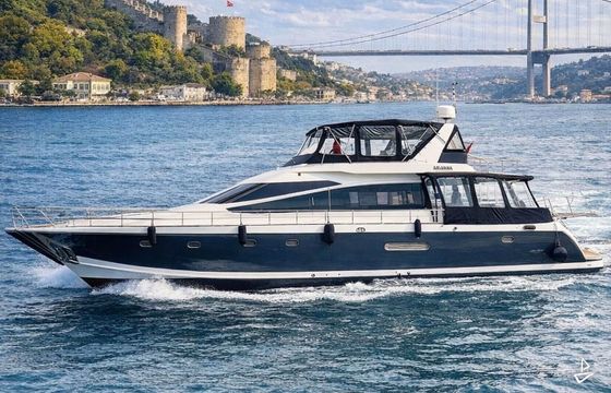 Custom Made Motoryacht