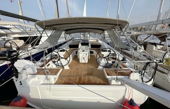 Beneteau Oceanis 51.1