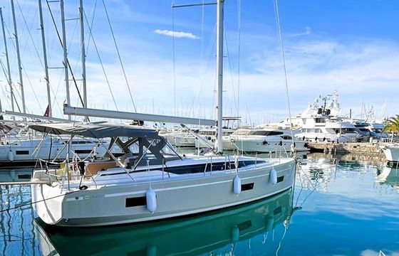 Bavaria 42 Cruiser