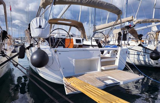Dufour 390 Grand Large