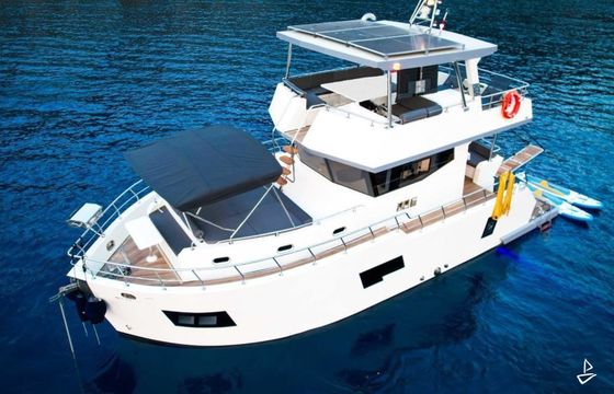 Custom Made Motoryacht