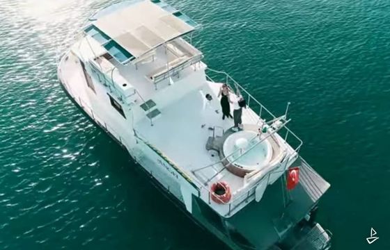 Custom Made Motoryacht
