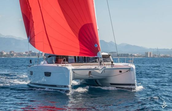 Fountaine Pajot Astrea 42