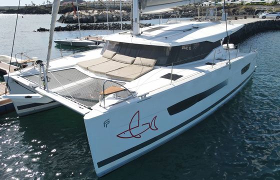 Fountaine Pajot Lucia 40