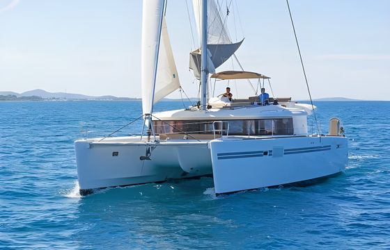 Lagoon 450F