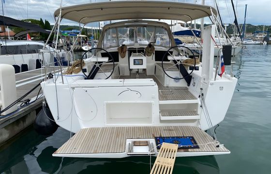Dufour 430