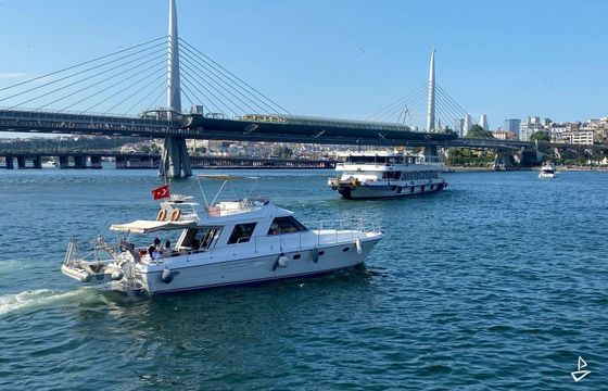 Custom Made Motoryacht