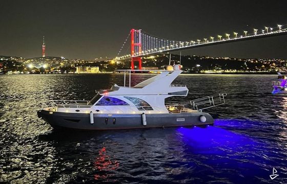 Custom Made Motoryacht