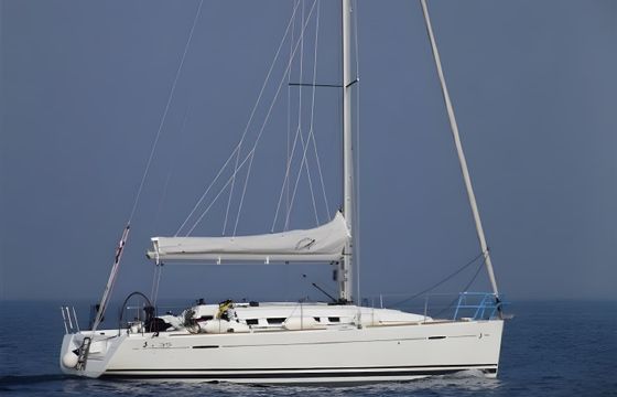 Beneteau First 35