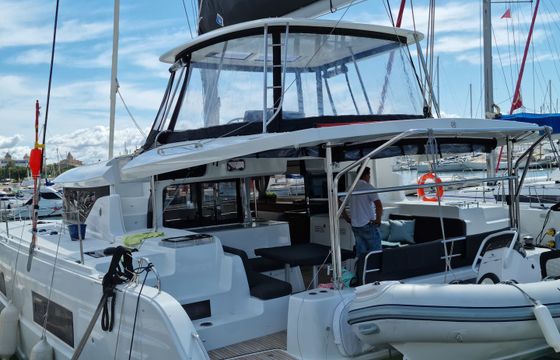 Lagoon 46
