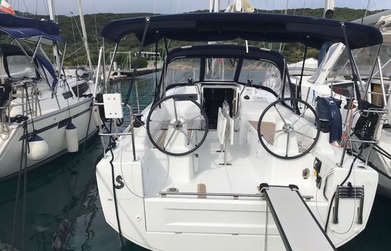 Beneteau Oceanis 30.1