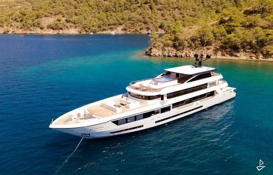 Custom Made Motoryacht