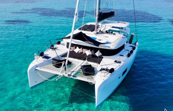 Lagoon 42