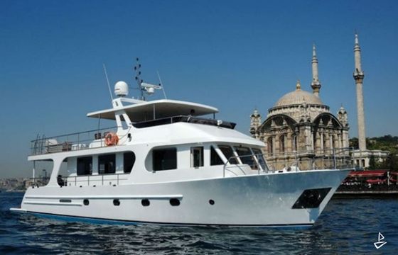 Custom Made Motoryacht