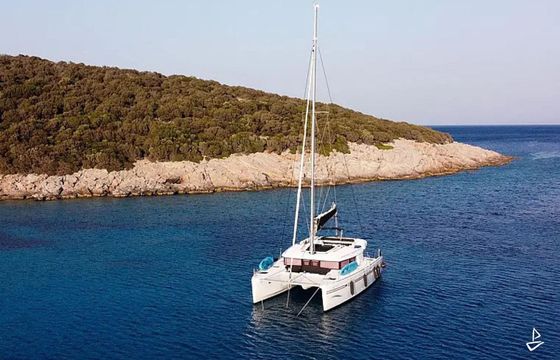 Lagoon 450