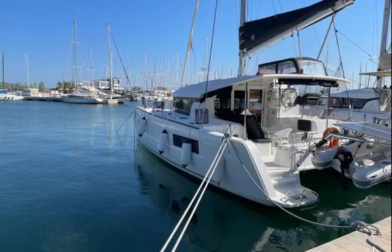 Lagoon 40