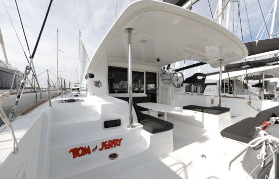 Lagoon 40