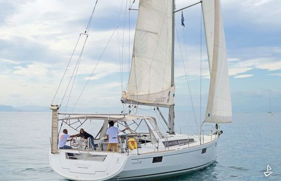 Beneteau Oceanis 40