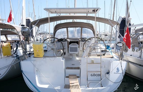 Beneteau Oceanis 43 Family
